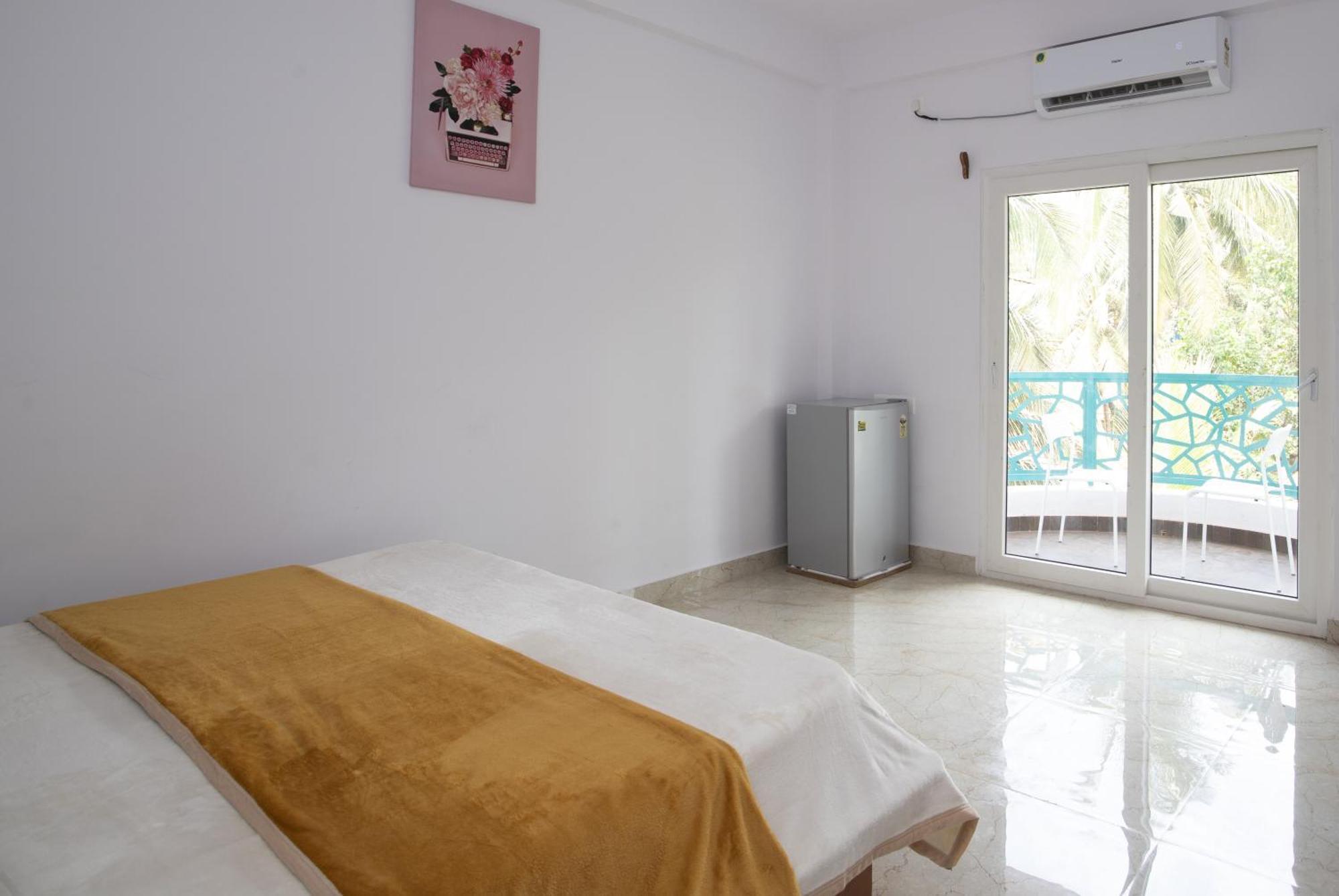 By Goa Gateway Aparthotel *